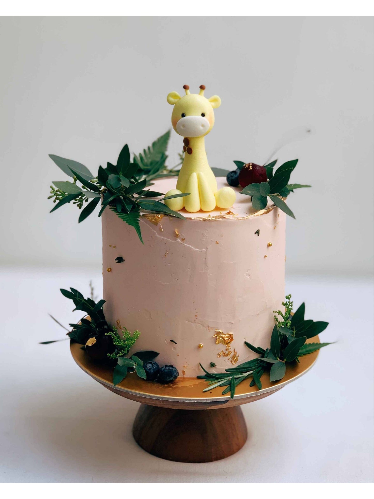 A7. Rustic Giraffe Cake