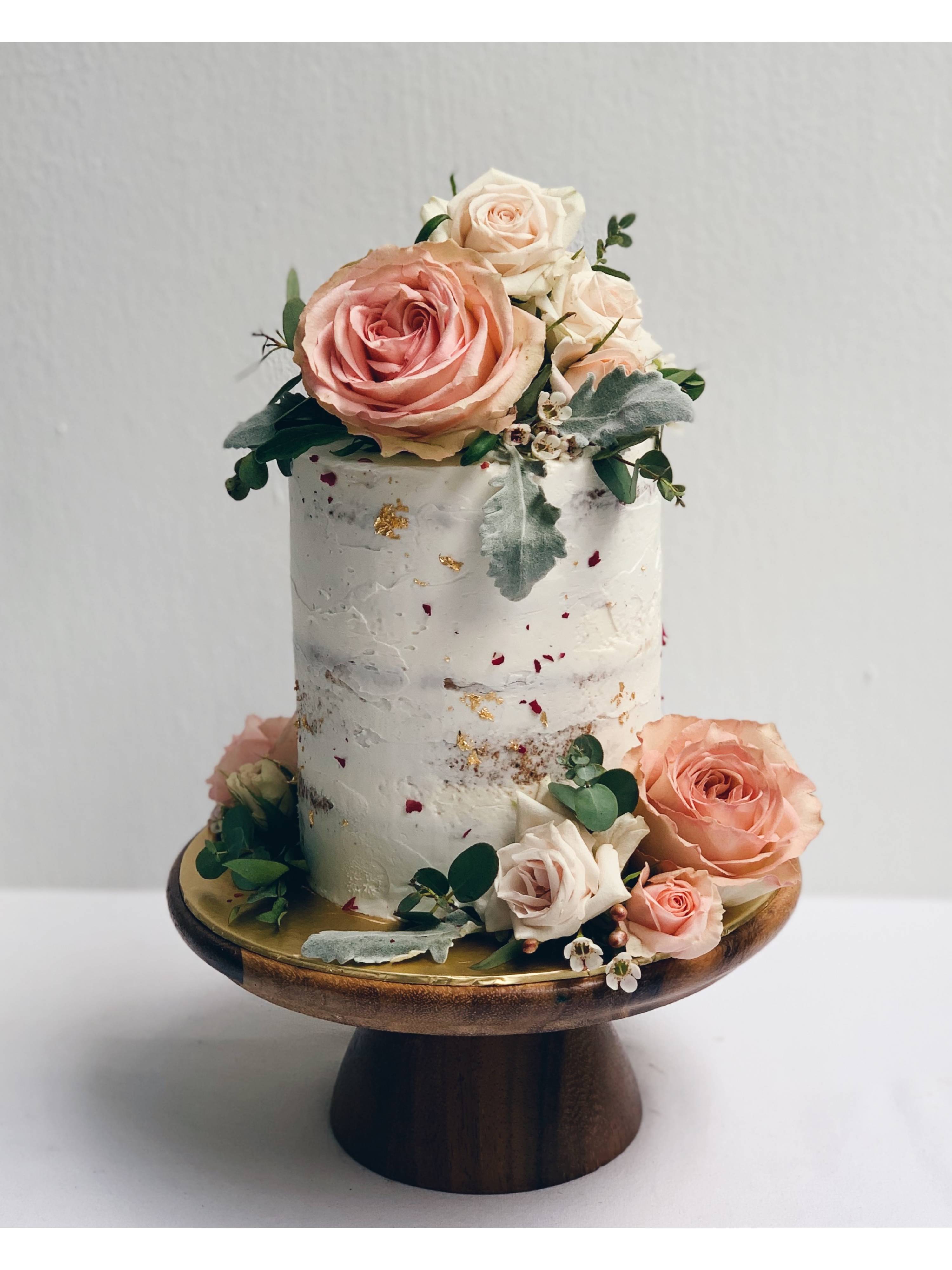 F1. Blush Floral Rustic Cake