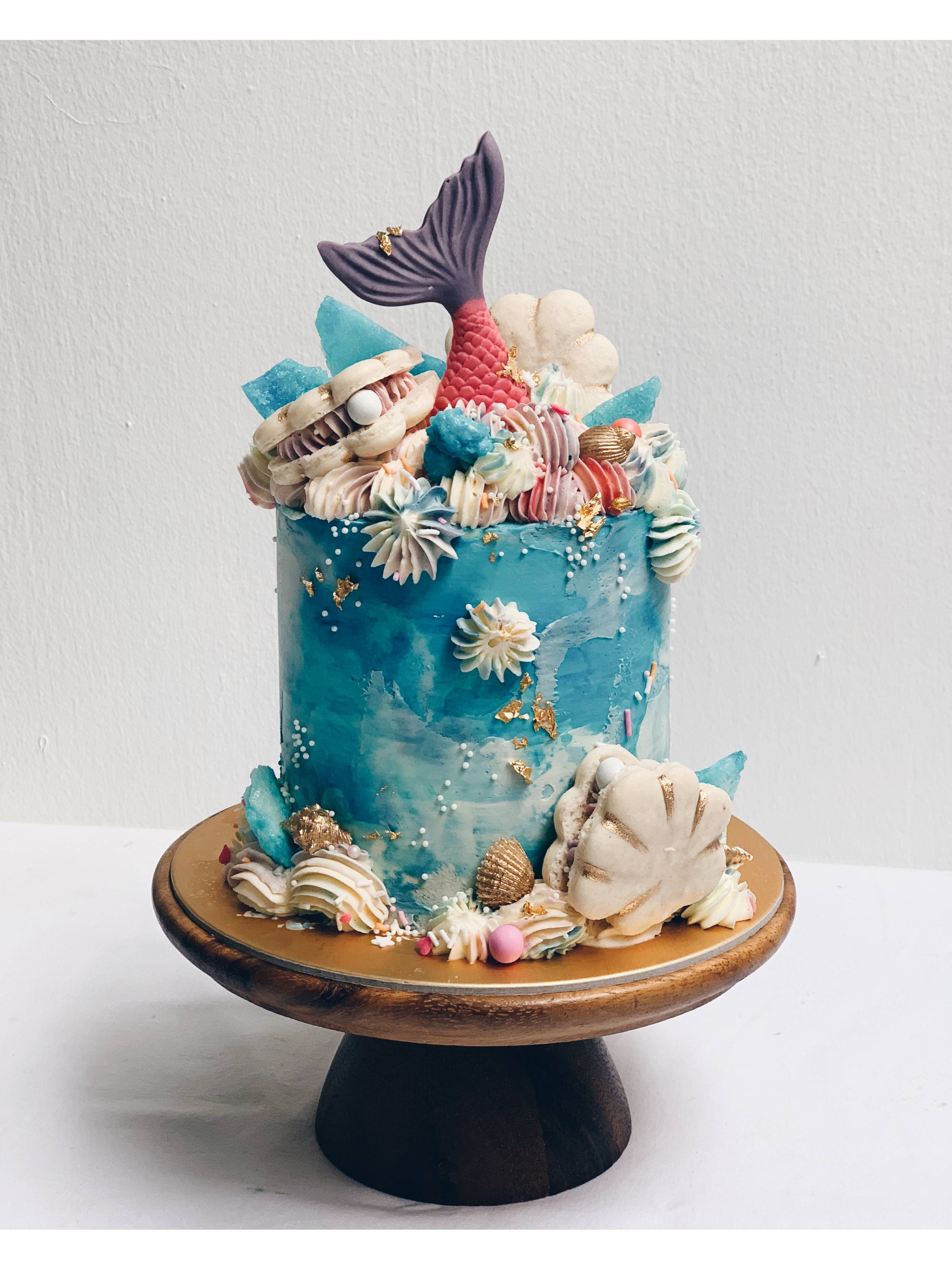 M2. Blue Mermaid Cake