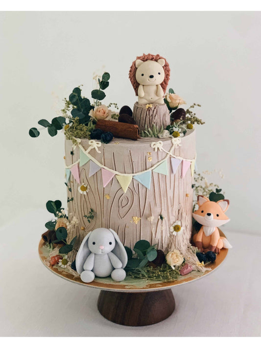 Woodland Animal Trunk Cake Singapore | Sarah’s Loft