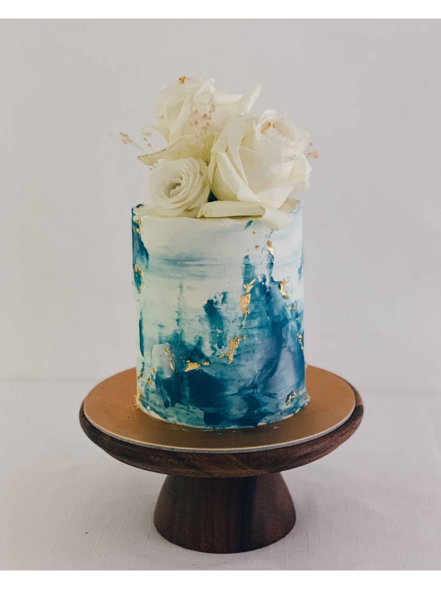 Blue White Jewel Floral Cake Singapore | Sarah’s Loft
