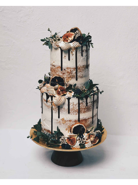 Luxury Meringue Drip Cake Singapore | Sarah’s Loft