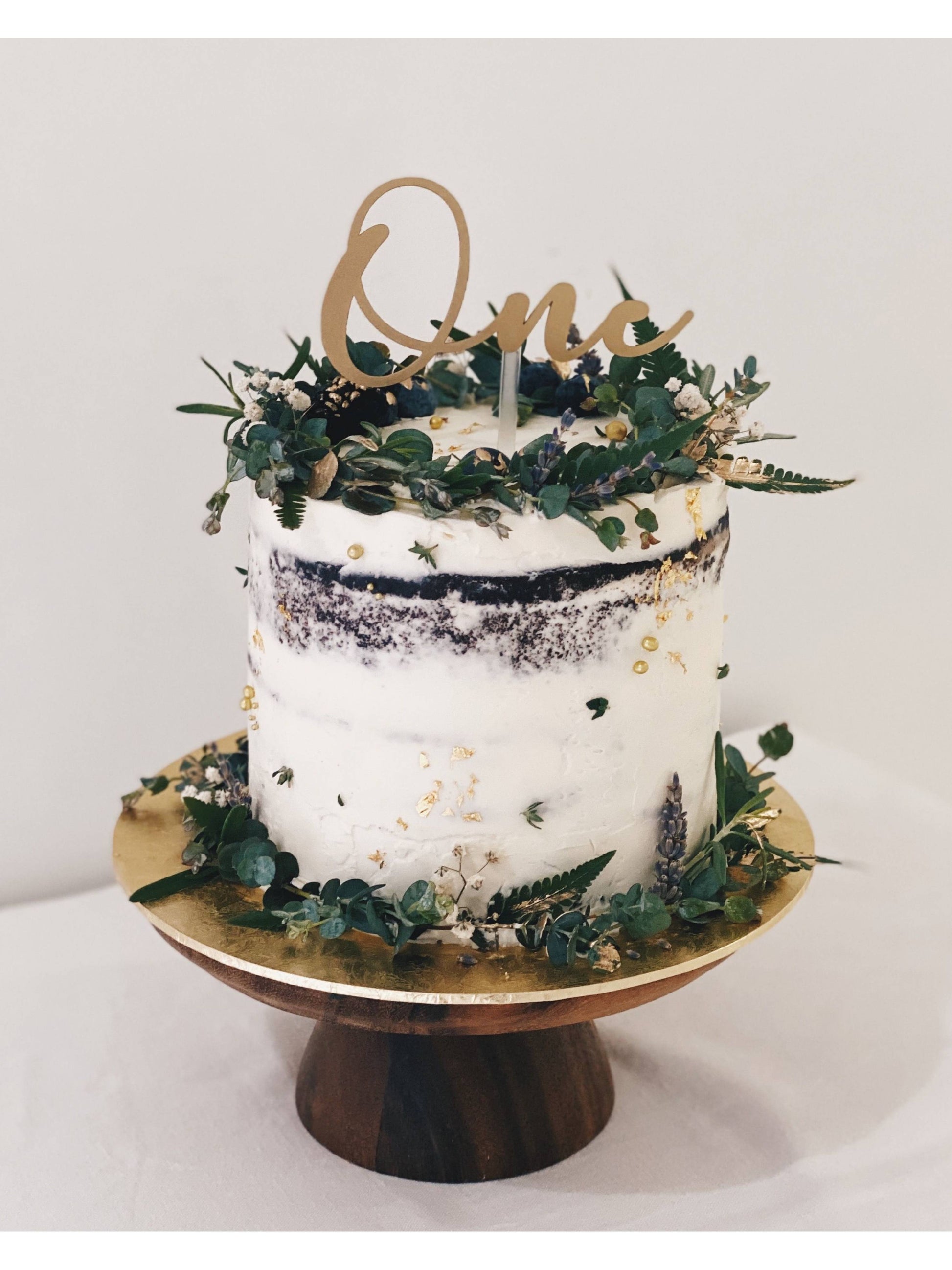 Minimalist Rustic Cake Singapore | Greenery Foliage Birthday Cake l Sarah's Loft