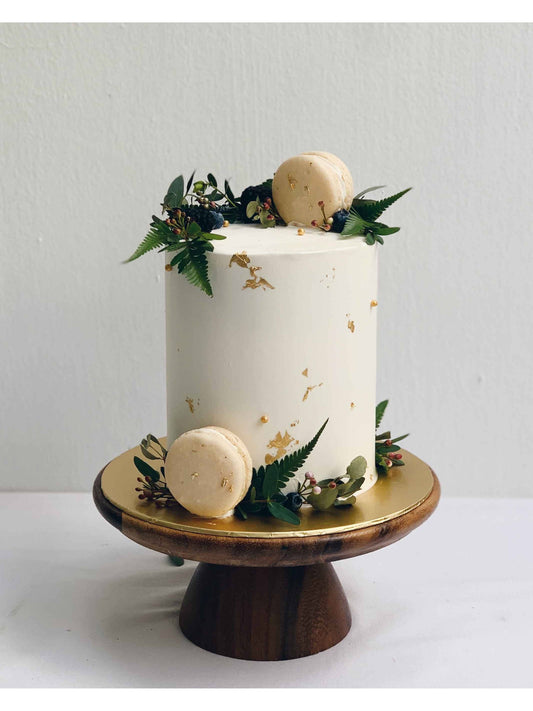 Minimalist White Cake Singapore | Sarah’s Loft