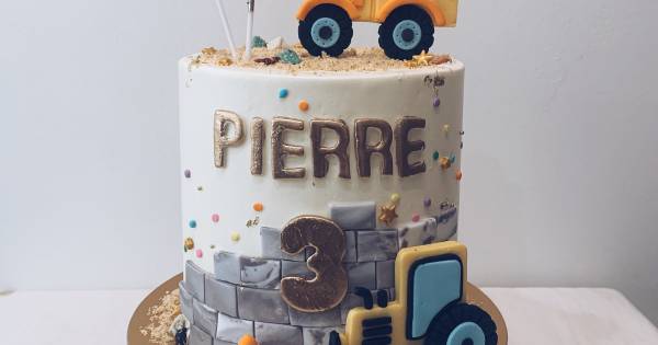 Construction Building Cake
