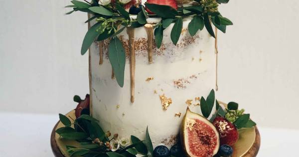 Gold Drip Rustic Cake